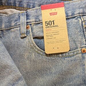 Levi's light blue denim 501 straight leg jeans 36x32